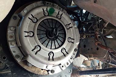 Clutch Service